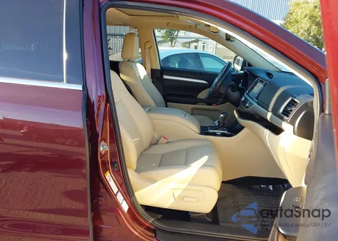 2017 Toyota Highlander Hybrid Xle z USA, uszkodzony, nr VIN 5TDJGRFH2HS034905